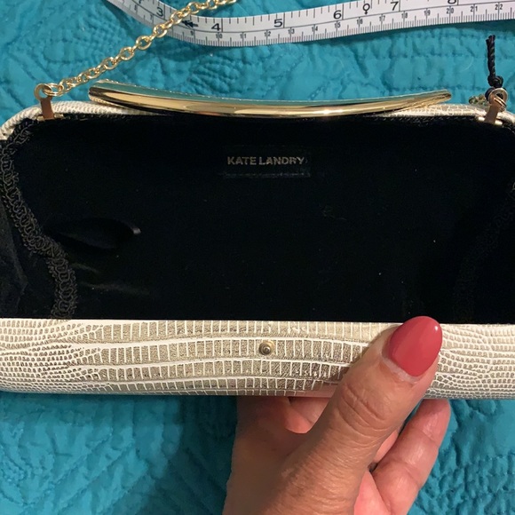 NEW KATE LANDRY LIGHT GOLD CHAIN Crossbody Clutch - Picture 6 of 12